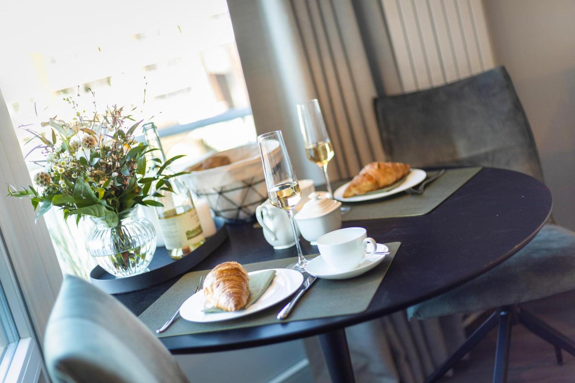 Neu! Ferienwohnung Sunset Loft Wohlfuehlatmospaehre Mit Weitblick In Westerland Sylt Ngoại thất bức ảnh